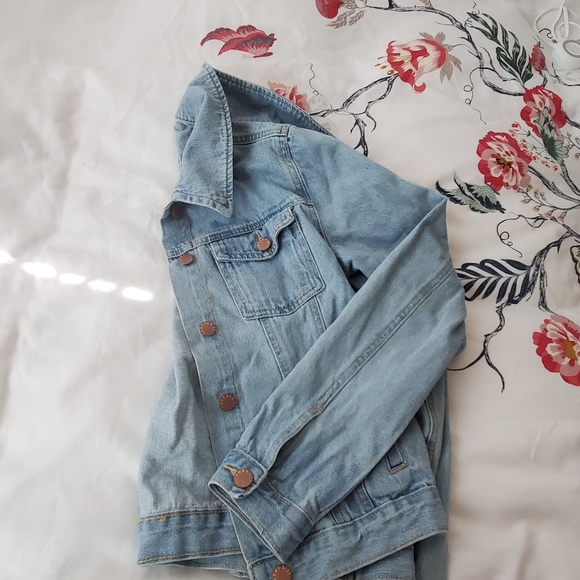 F21 Jean Jacket - Picture 1 of 5